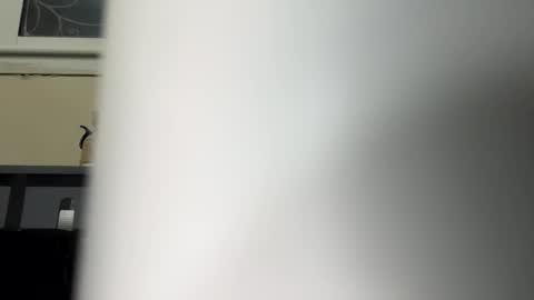 Snapshot of yasarsimo99154258 chatting on February 19, 1:45 am yasarsimo99154258 online show from February 19, 1:45 am