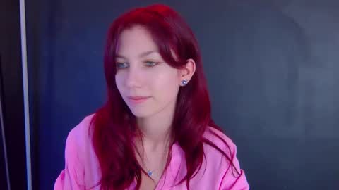 Snapshot of yasemina_ chatting on February 18, 11:01 pm Yase online show from February 18, 11:01 pm