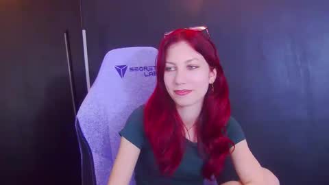 Snapshot of yasemina_ chatting on March 17, 9:51 pm Yase online show from March 17, 9:51 pm