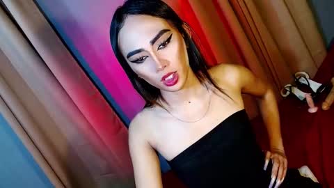 miss yasii online show from January 8, 5:59 pm