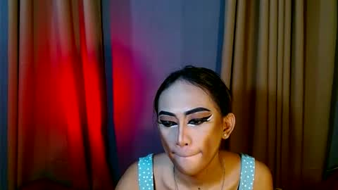 miss yasii online show from January 15, 4:32 pm