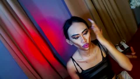 miss yasii online show from January 19, 5:49 pm