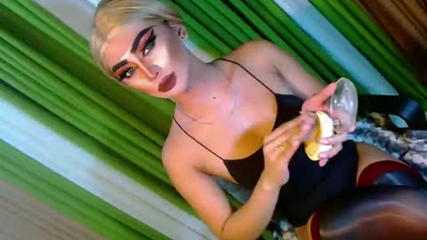 Snapshot of yasii19 chatting on September 21, 3:57 pm miss yasii online show from September 21, 3:57 pm