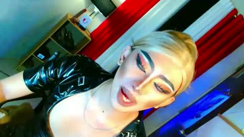 Snapshot of yasii19 chatting on November 30, 4:00 pm miss yasii online show from November 30, 4:00 pm