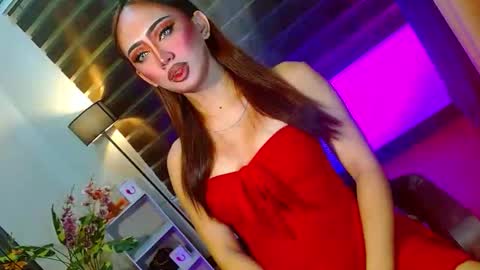miss yasii online show from March 17, 1:03 pm