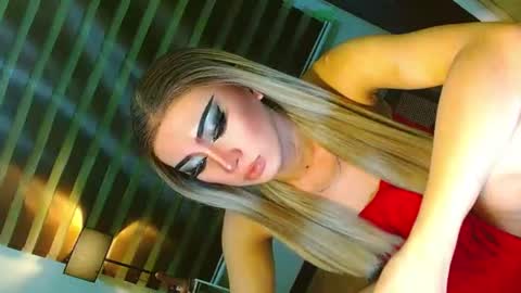 miss yasii online show from June 12, 8:19 pm