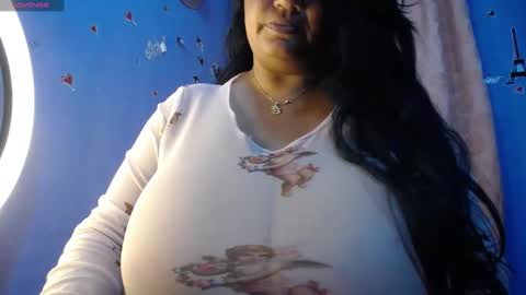 Yasmin online show from January 19, 10:49 pm