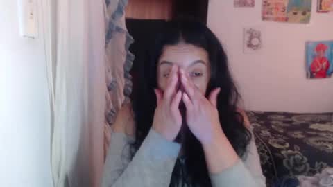 yasmin_love85 online show from February 18, 3:32 pm