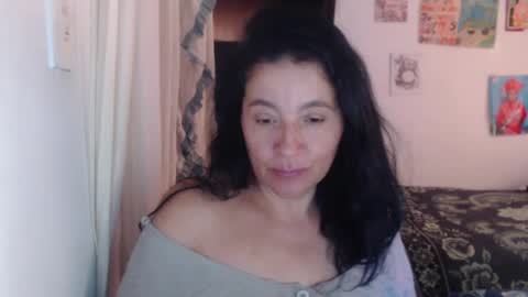 yasmin_love85 online show from February 26, 1:52 pm