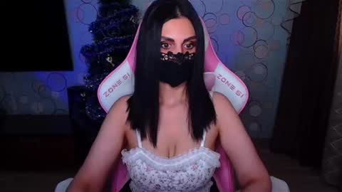 yasmina online show from January 12, 7:13 am