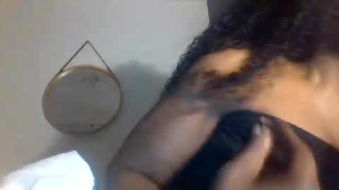 Ms. Cashmere online show from February 3, 6:11 am