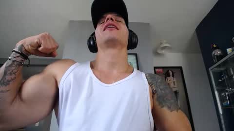 yahto online show from October 30, 6:30 pm