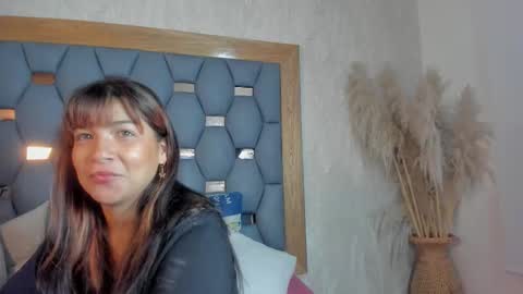 Snapshot of yayi_derek chatting on October 14, 11:33 am yayi derek  online show from October 14, 11:33 am