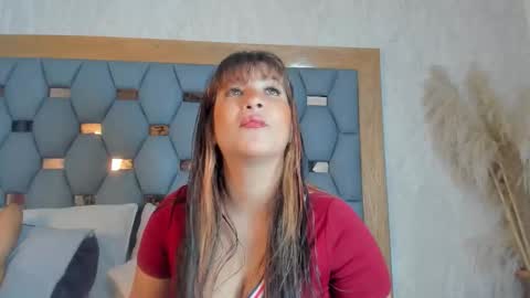 Snapshot of yayi_derek chatting on October 19, 11:33 am yayi derek  online show from October 19, 11:33 am