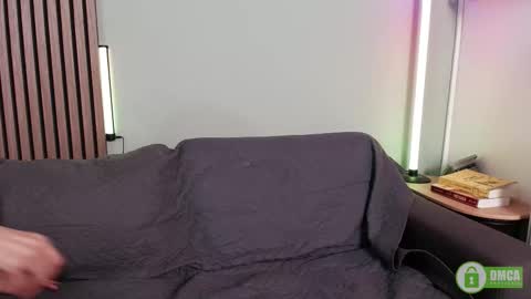 Snapshot of ye11ow_d3v1l chatting on February 26, 6:40 pm Matt Laura online show from February 26, 6:40 pm