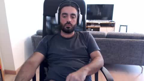 yeeaahoo online show from September 18, 4:42 pm