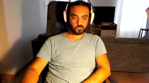 yeeaahoo online show from September 21, 1:35 pm