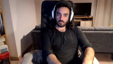 yeeaahoo online show from February 12, 6:03 pm