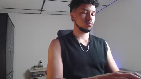 yeff online show from October 21, 1:39 am