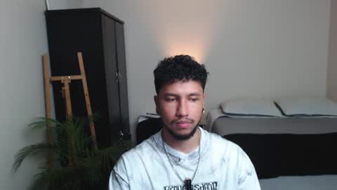 yeff online show from March 11, 10:38 pm