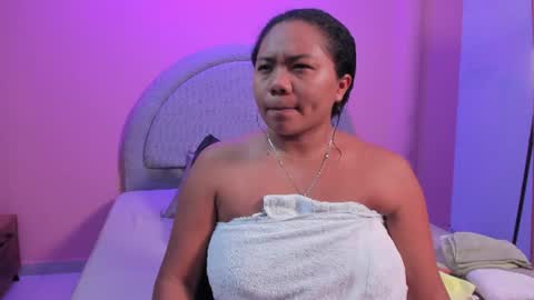 yeika_foxy online show from July 12, 10:28 am