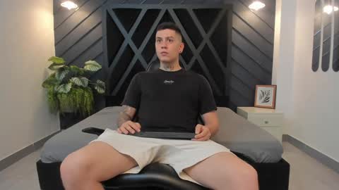 YEIKO ROMERO online show from December 23, 11:17 pm
