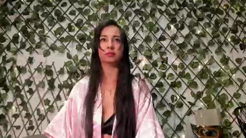 Snapshot of yeilylopez chatting on July 8, 11:15 am Yeily online show from July 8, 11:15 am