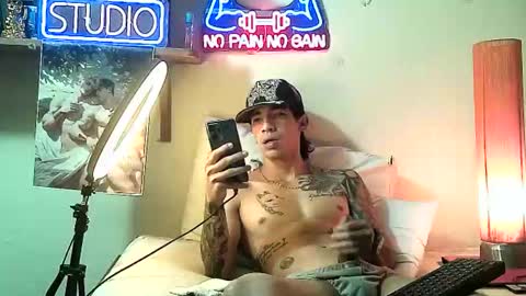 yeisoncastellanos1999 online show from November 29, 12:57 am