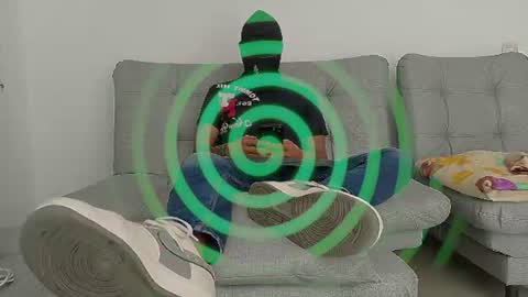 yeisongomezz online show from July 29, 6:39 pm