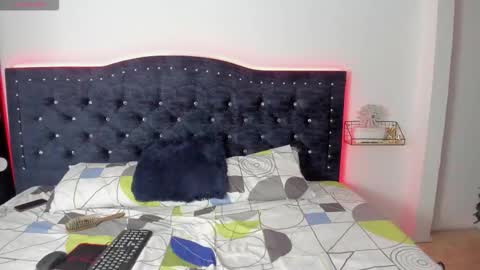 yeka  online show from November 5, 4:23 am