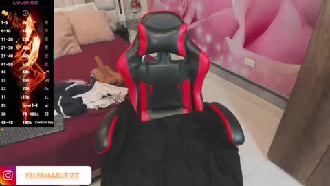 Snapshot of yelena_mutiz chatting on October 2, 1:40 pm yelena  online show from October 2, 1:40 pm