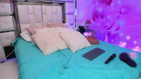 Snapshot of yelena_mutiz chatting on October 14, 4:52 pm yelena  online show from October 14, 4:52 pm