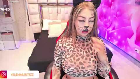 Snapshot of yelena_mutiz chatting on October 27, 1:37 pm yelena  online show from October 27, 1:37 pm