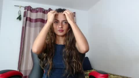 Snapshot of yemaya_28 chatting on July 5, 5:47 am Yemaya 28 online show from July 5, 5:47 am