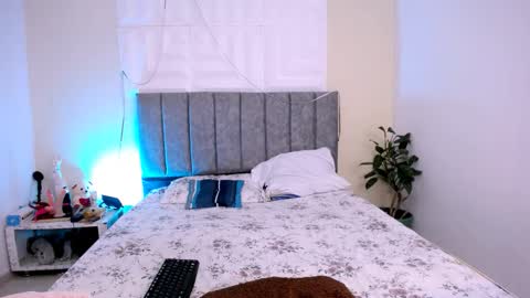 YEM online show from February 8, 2:09 pm