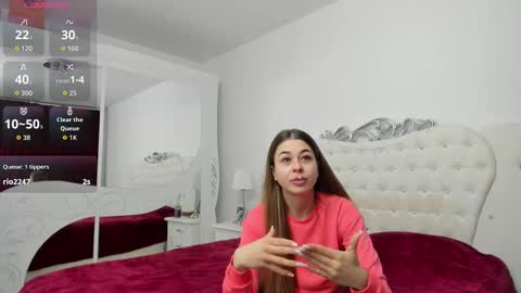 Snapshot of yennefer13 chatting on March 12, 9:43 pm yennefer13 online show from March 12, 9:43 pm