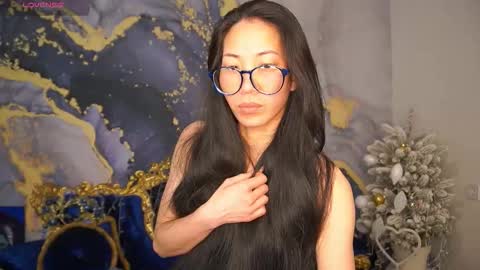 Snapshot of yennstar chatting on February 21, 8:21 pm yennstar online show from February 21, 8:21 pm