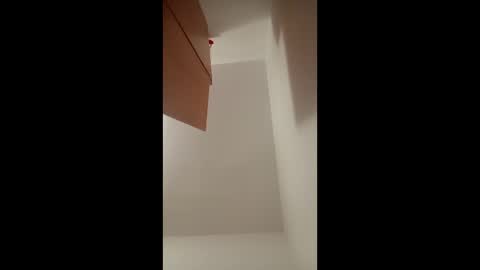 Snapshot of yeray01 chatting on March 12, 1:28 pm yeray01 online show from March 12, 1:28 pm