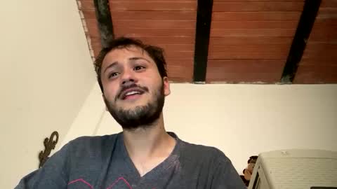 Yero online show from November 19, 8:42 pm