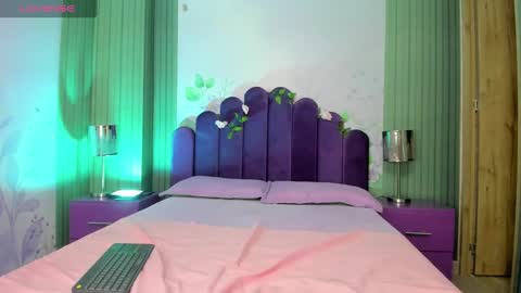 Snapshot of yess__daddy chatting on January 30, 10:29 am yess__daddy online show from January 30, 10:29 am