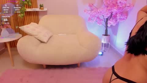 Snapshot of yess__daddy chatting on September 19, 10:27 am yess__daddy online show from September 19, 10:27 am