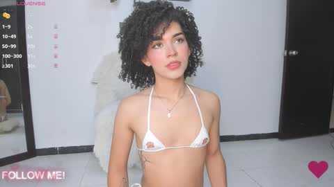 Snapshot of yess__daddyy chatting on March 17, 3:48 pm YAMPOOL online show from March 17, 3:48 pm