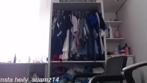 Snapshot of yessica_08 chatting on April 23, 9:50 pm yessica and andres online show from April 23, 9:50 pm