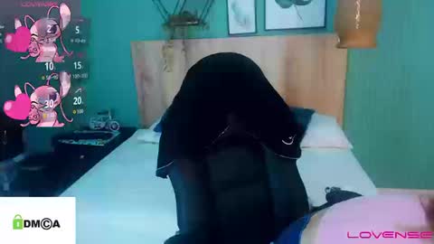 yessika_parker online show from September 19, 1:51 am