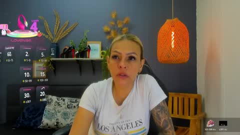 yessika_parker online show from June 9, 8:48 am