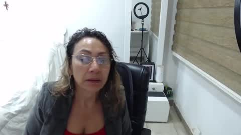 jessy online show from December 10, 3:09 am