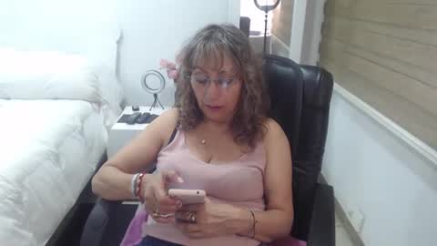 jessy online show from December 30, 1:04 am