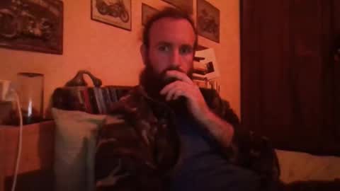 yeti_92 online show from December 2, 5:19 pm