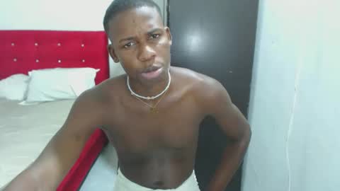 Snapshot of yeycom_hot07 chatting on February 15, 8:43 pm yeycom_hot07 online show from February 15, 8:43 pm