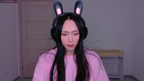 yingying_ online show from February 10, 1:43 am